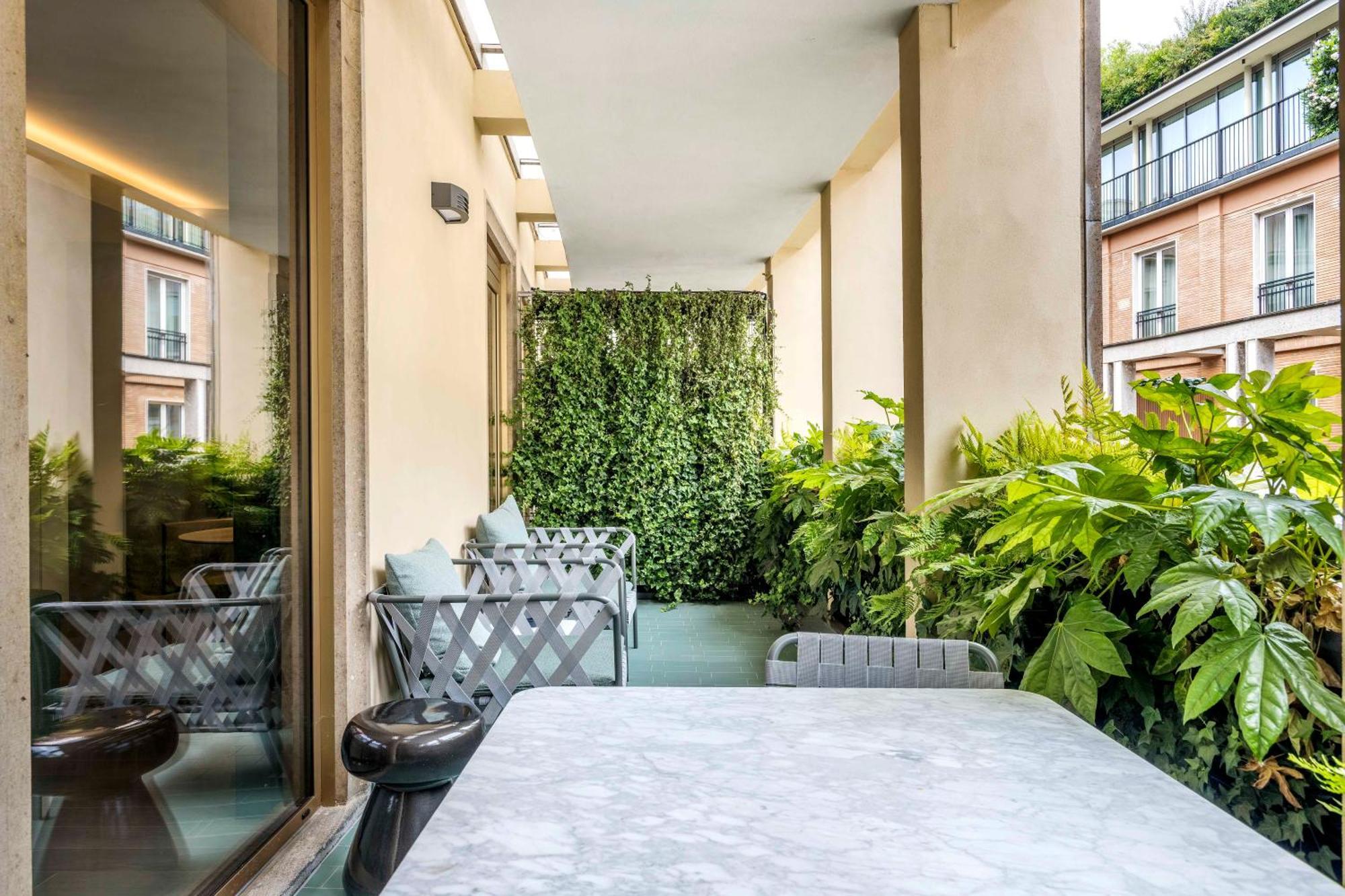 Dhome Milano